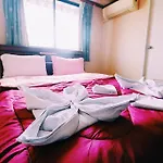S-One Guesthouse